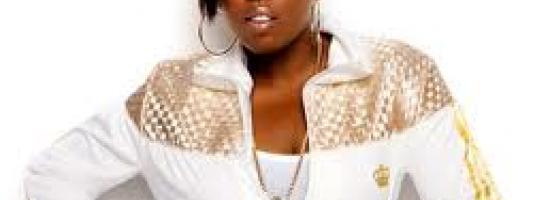 Ya mismo escucharemos "9th INNING" y "TRIPLE THREAT" de MISSY ELLIOT