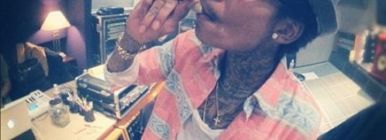 Wiz Khalifa - Different Cloth (ft Busta Rhymes)