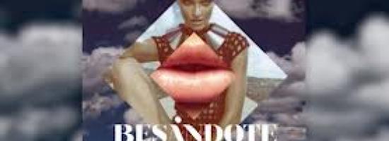 "BESÁNDOTE" de VIKALPLAYERZ [single]